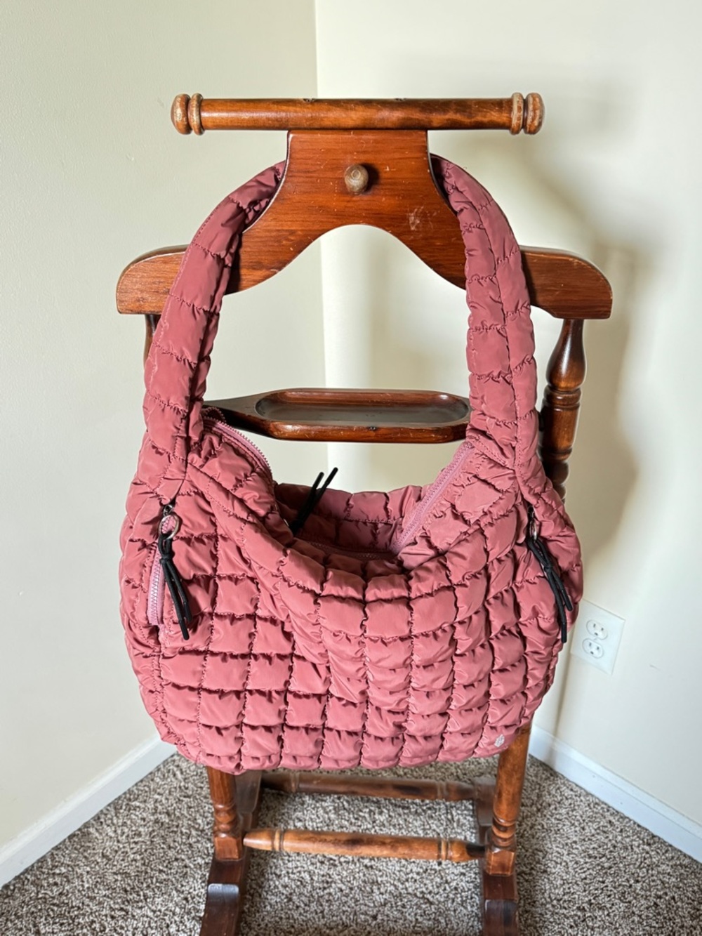 Free People Movement Quilted Carryall Bag in Dusty Rose RARE - Picture 4 of 6
